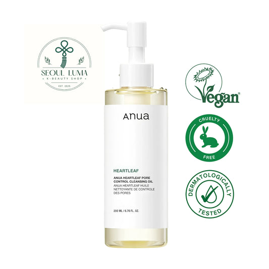 Anua Heartleaf Pore Control Cleansing Oil, a lightweight oil cleanser for removing makeup, blackheads, and sebum